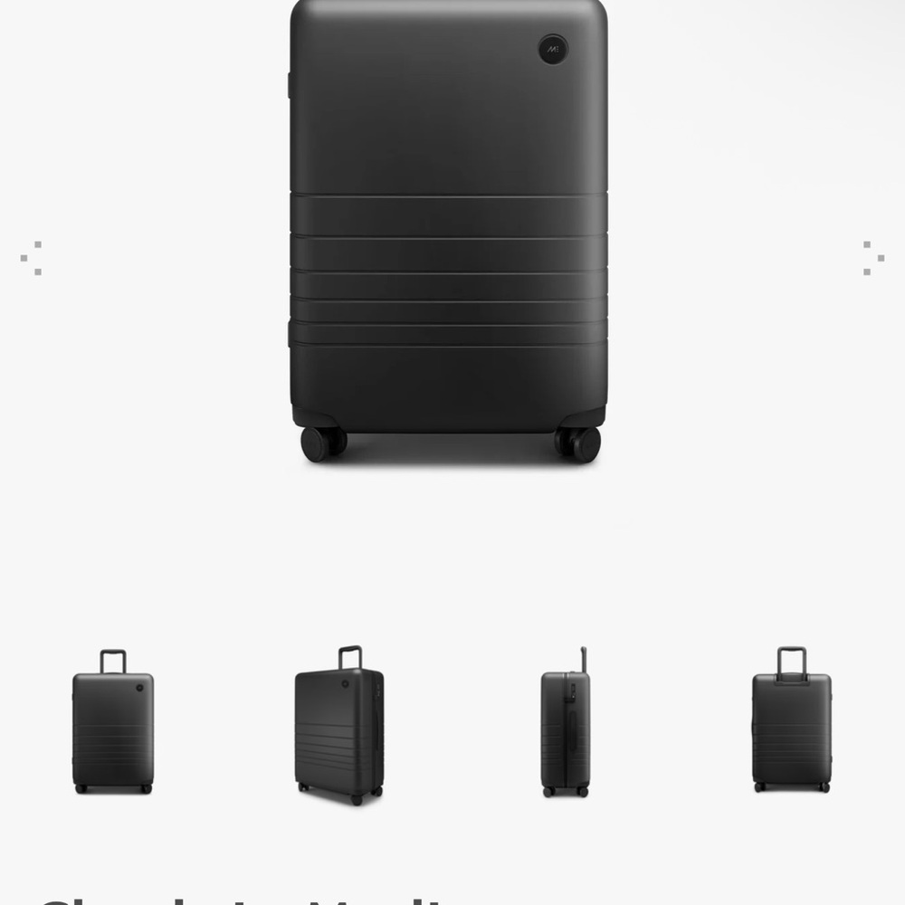 Monos medium check in luggage